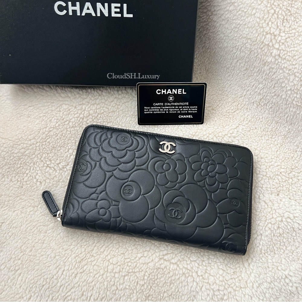 Auth Chanel Camellia Black Large Zip Organizer Wallet - Silver Hdw RARE